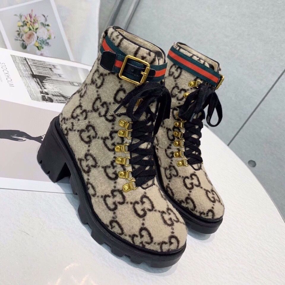 Martin boots women's short boots autumn and winter new European and American flower thick heel ankle boots high heel round toe low boots