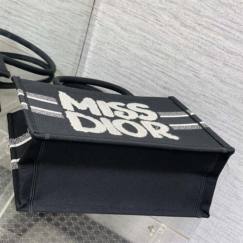 DOR Medium Book Tote Bag for Lady 0424090207