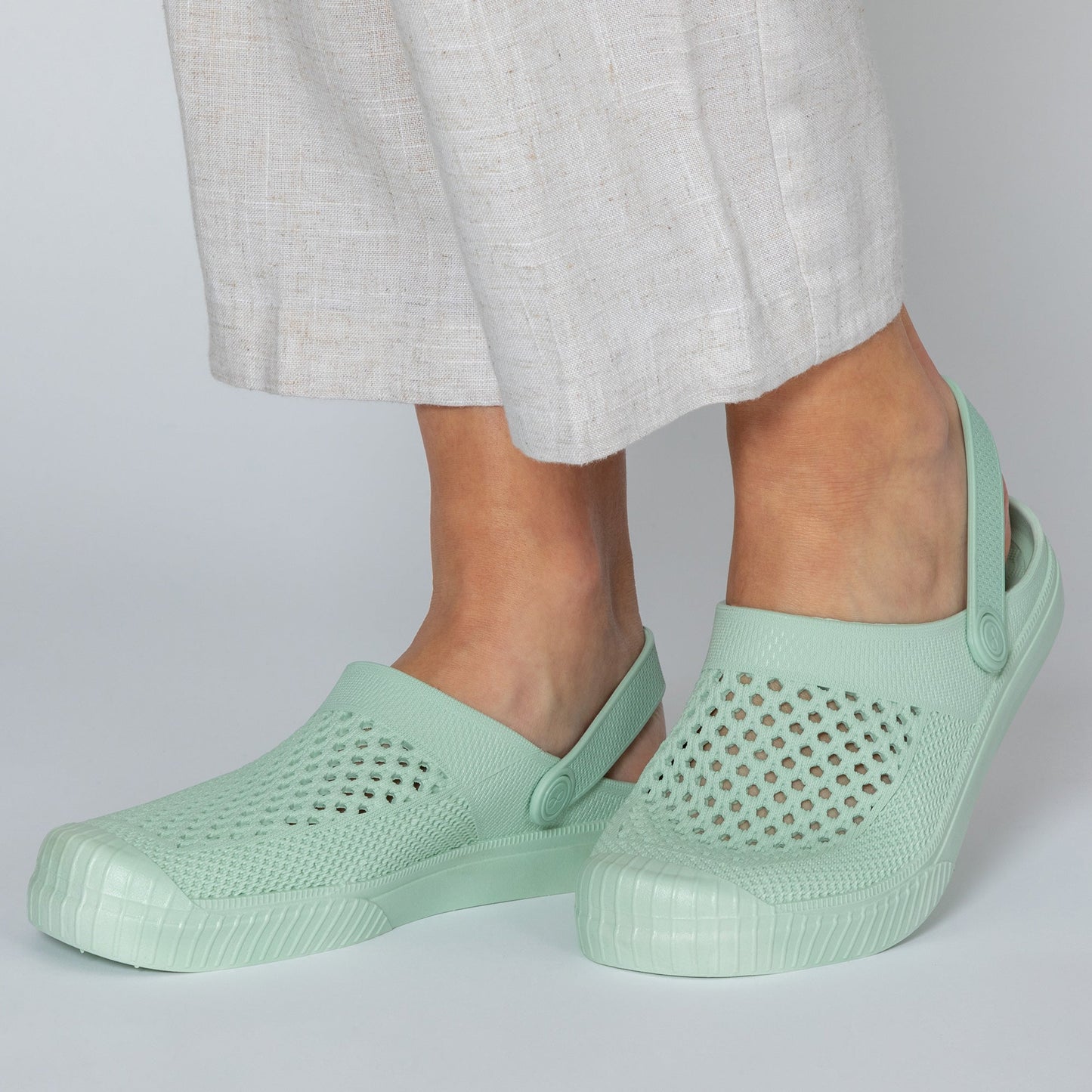 Casual Slip-On Clogs