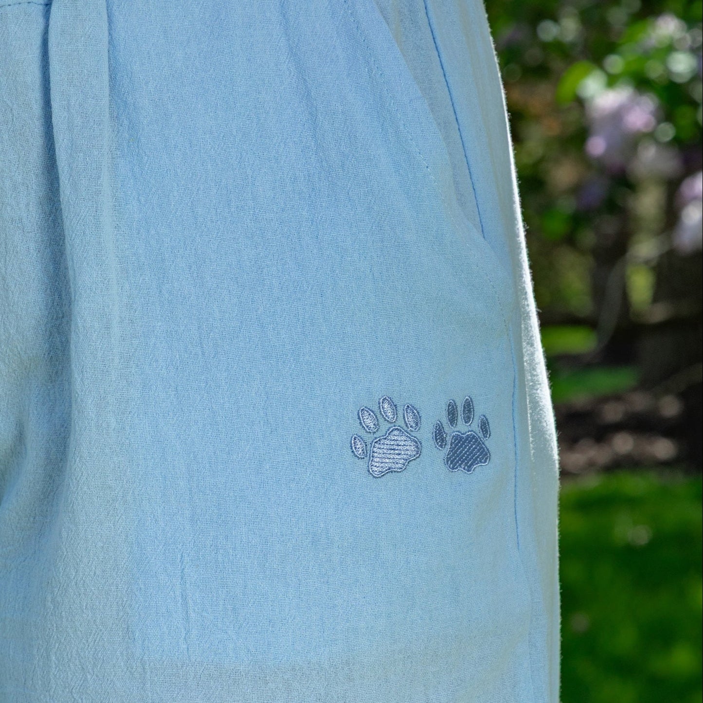 Paw Print Lightweight Cropped Pant