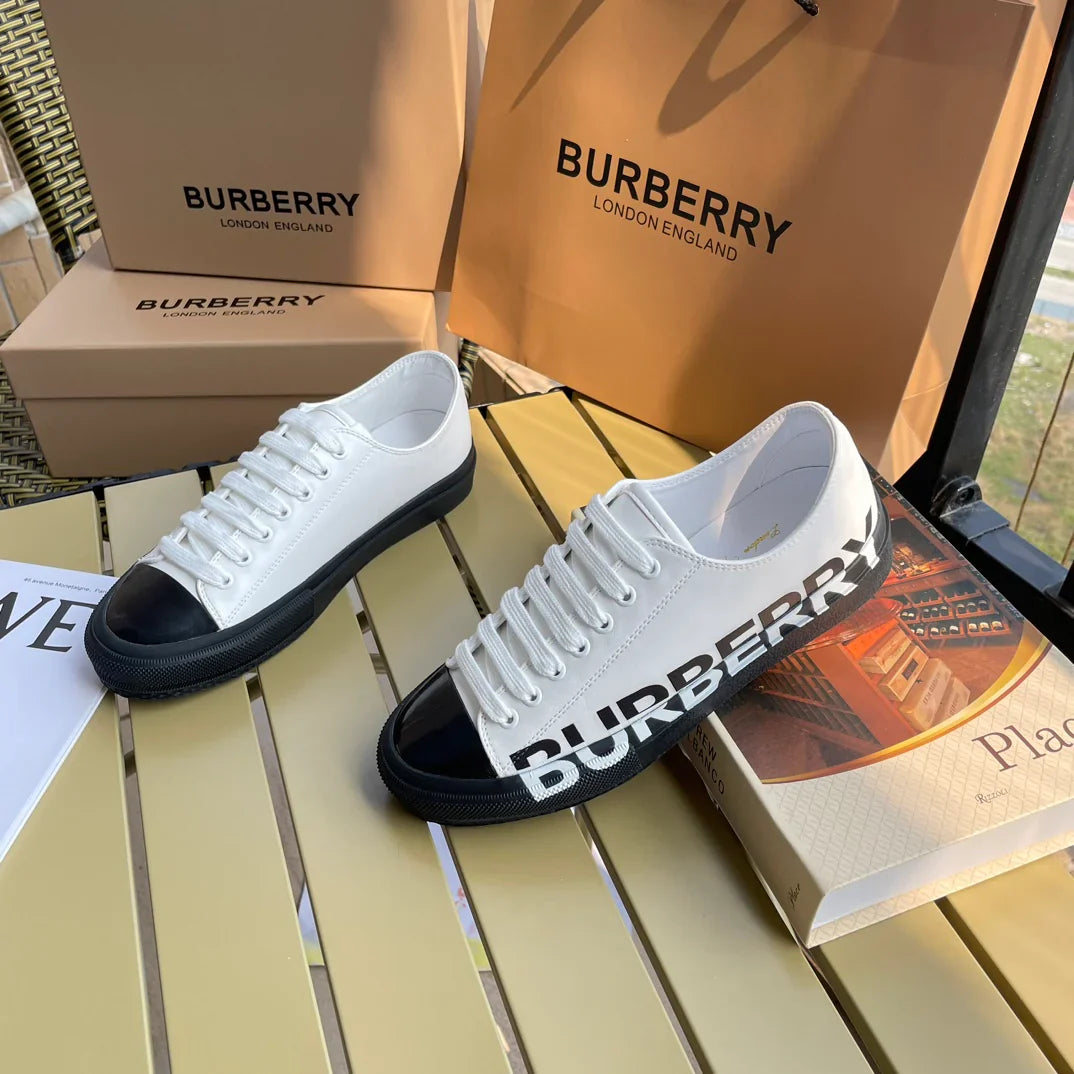 New versatile retro casual sneakers 1024042210