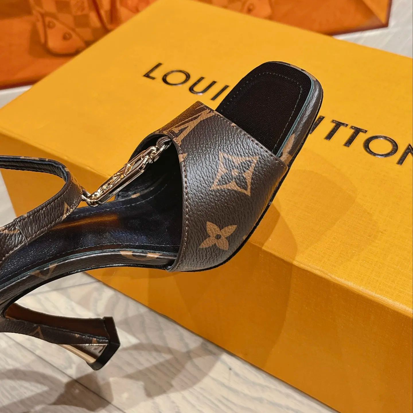 New Fashion Ladies Loafers SPF061401