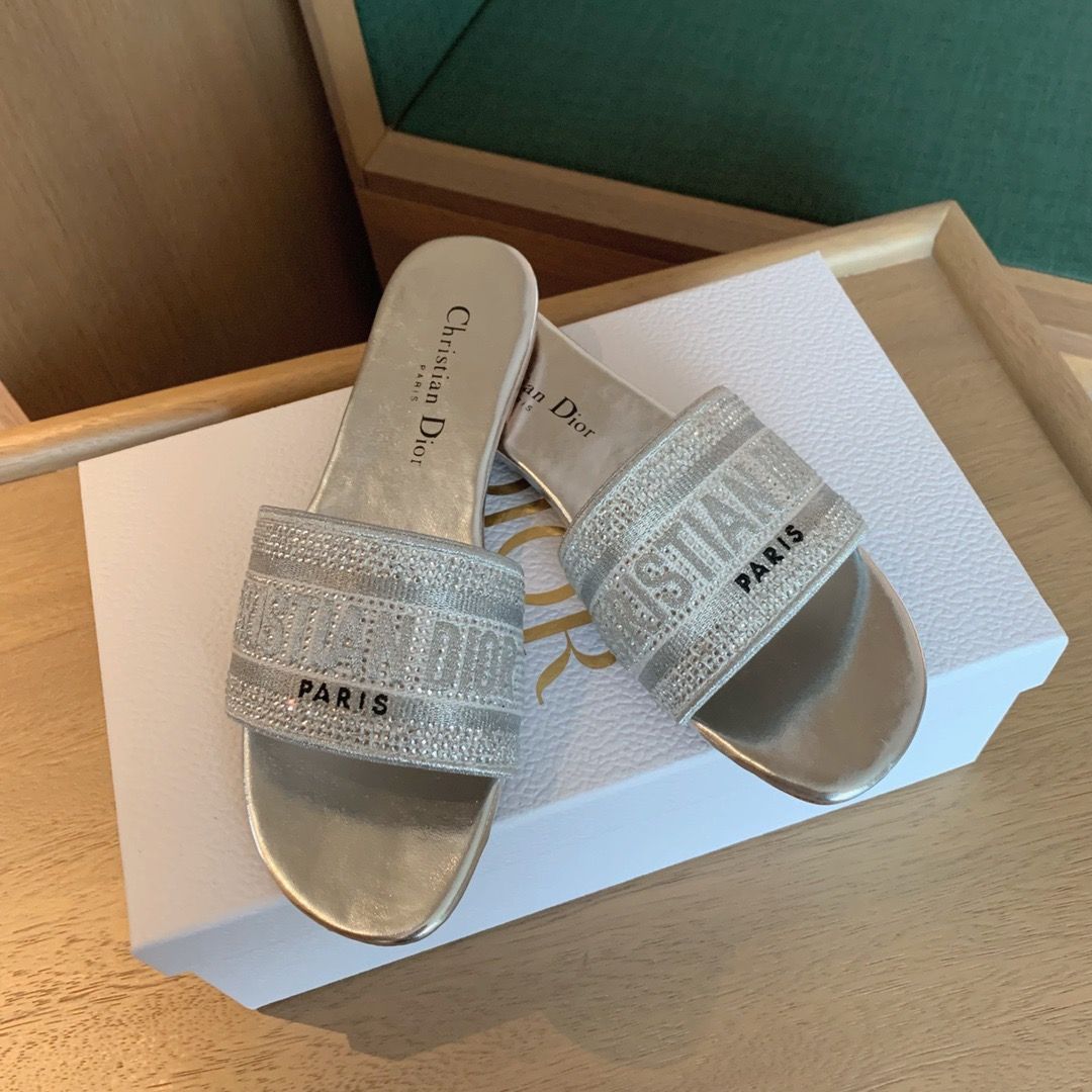 Fashionable and versatile letter sandals PD042508