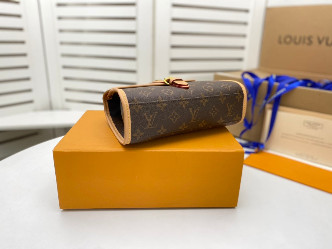 Retro Trend Bel Bag