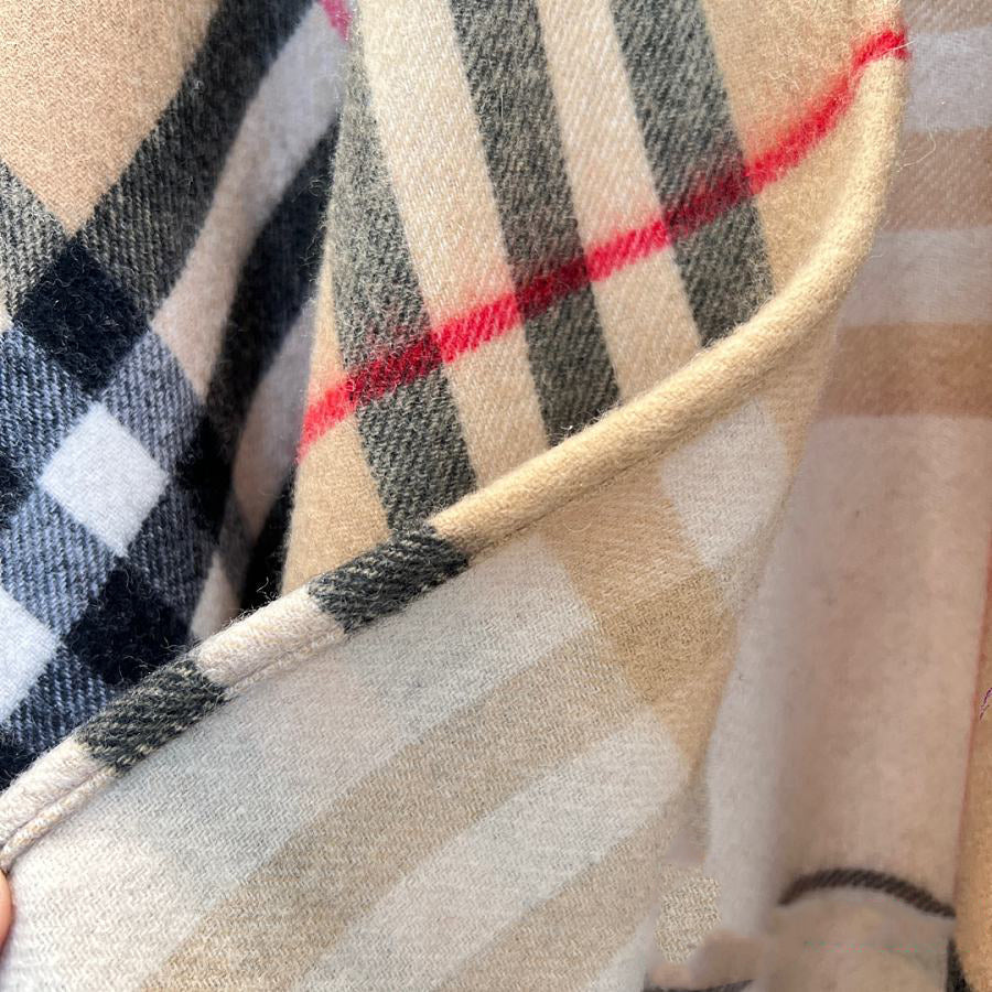 Matching cashmere cape scaft 1025012218