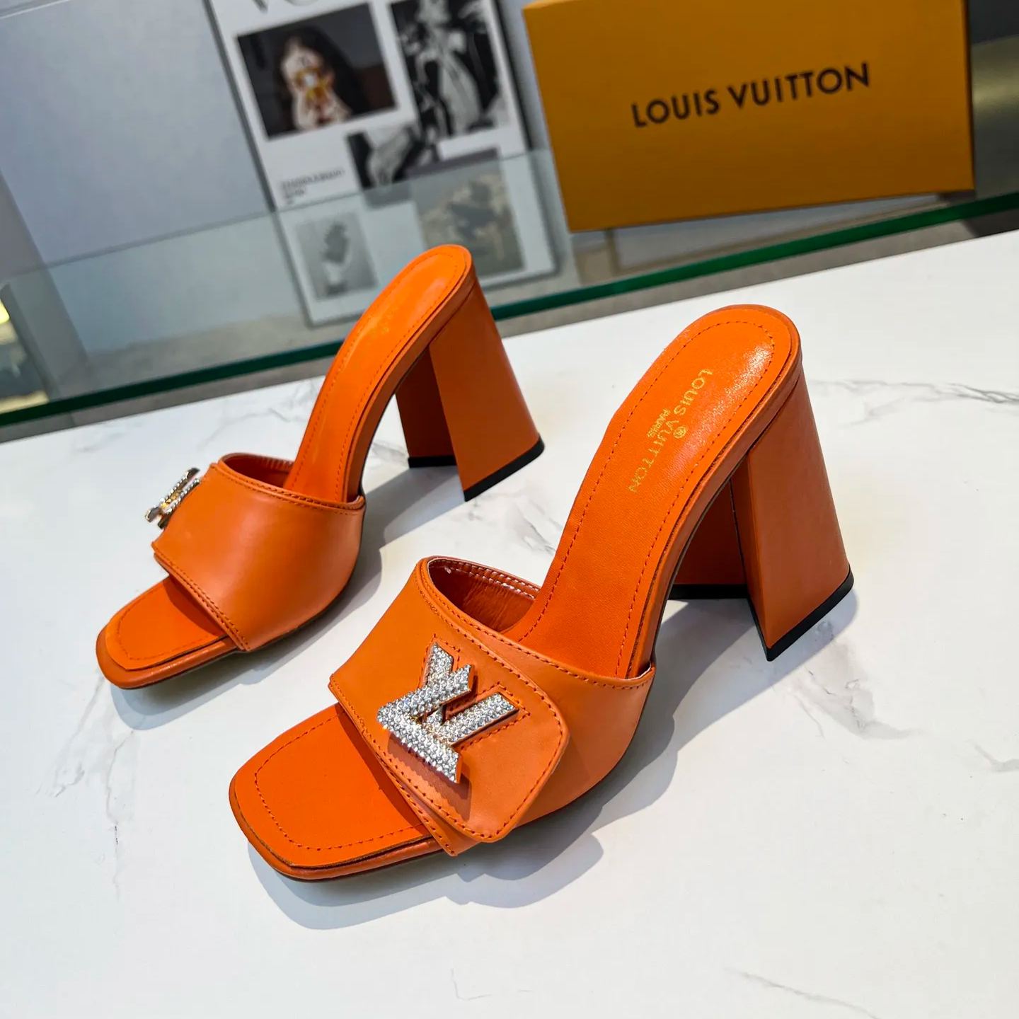 2023 spring and summer new heavy recommended all-match retro European high-heeled sandals slippers XC04062002