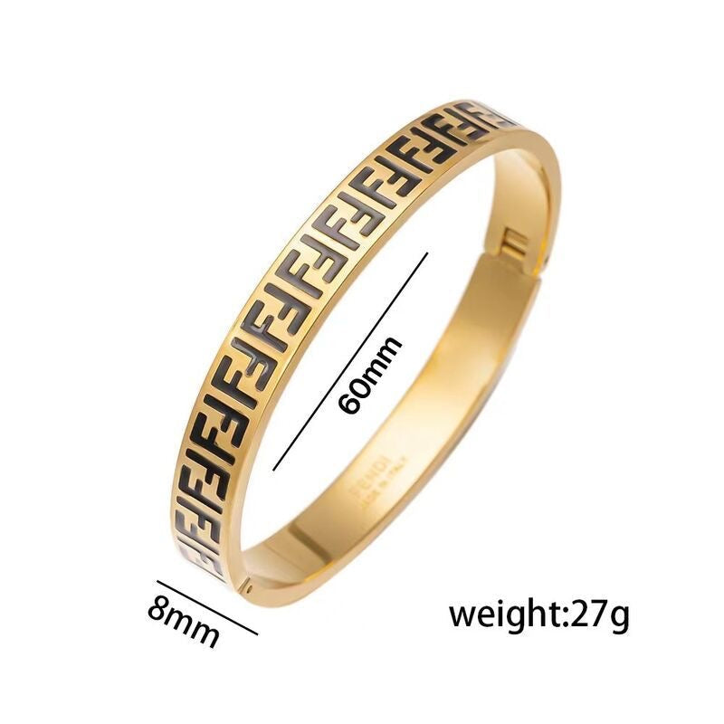 FD Letters Gypsophila Bracelet PD0425071810