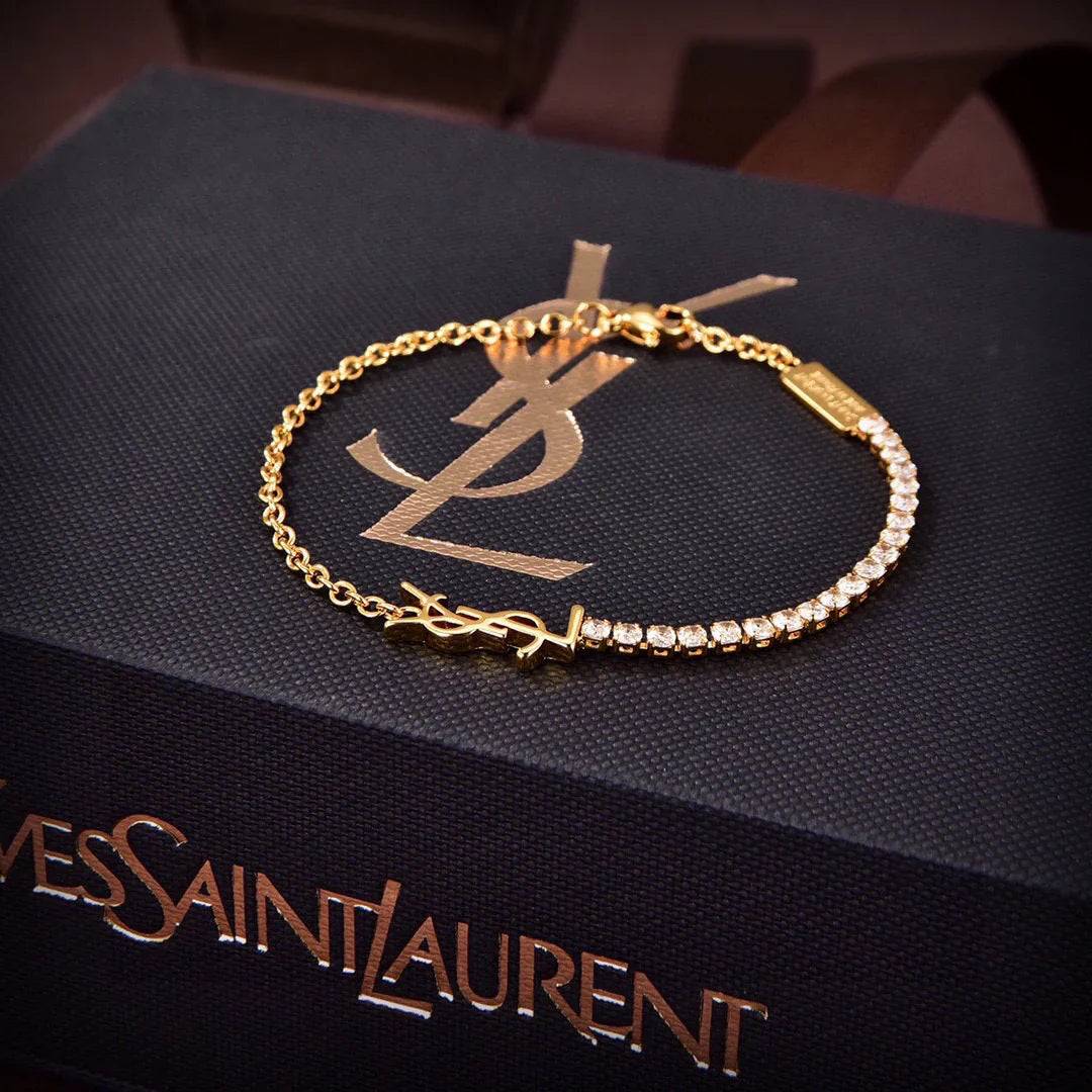New Fashion Classic Versatile Bracelet 1024040903