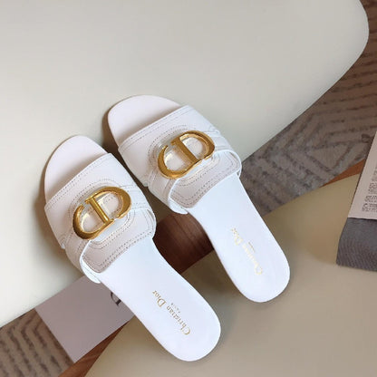 23 New Top Retro Beach Roman Style Street Ins Style Flat Heel Slippers