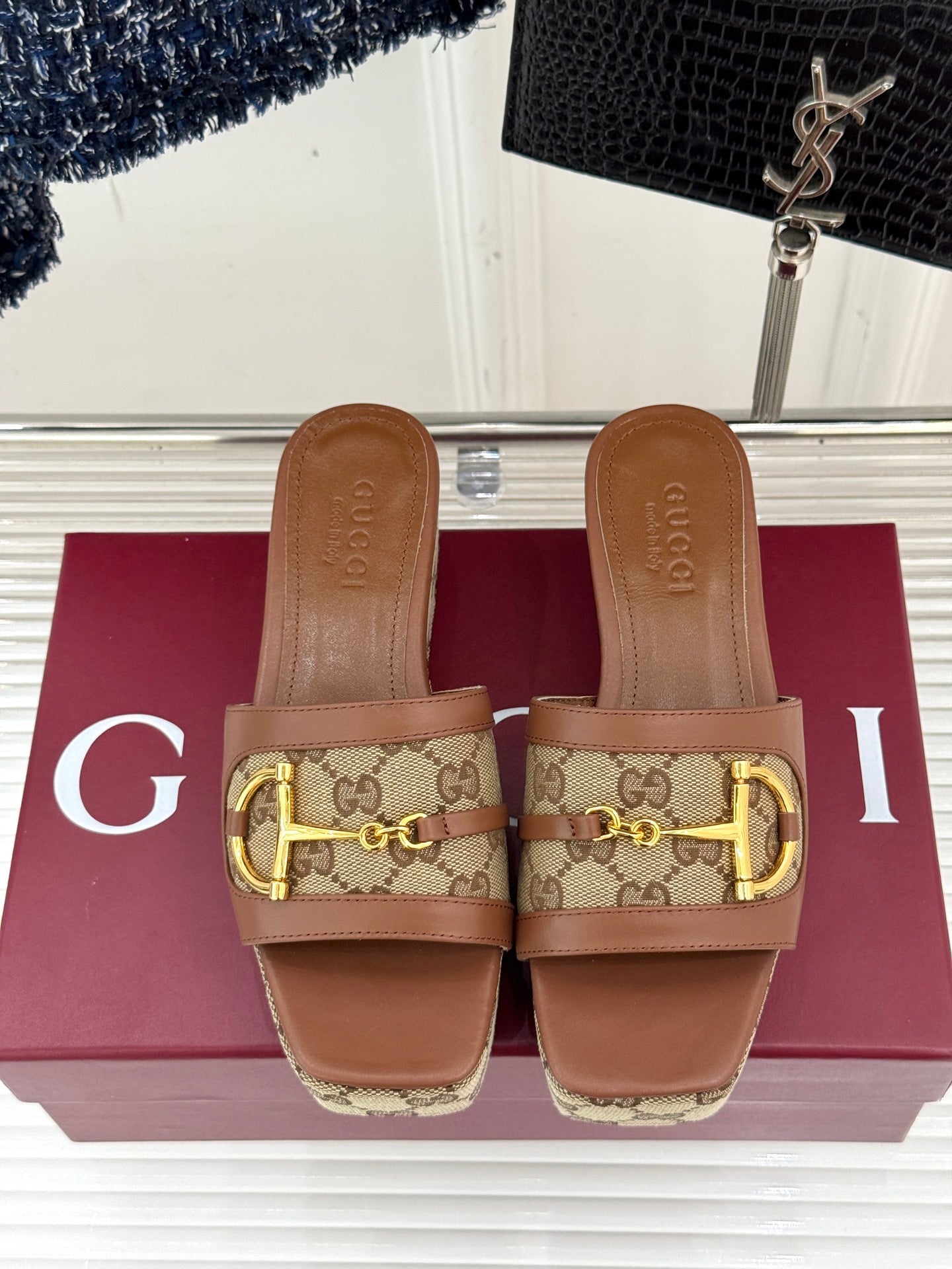 25 ladies metal buckle double material thick-soled slippers XC0425050603
