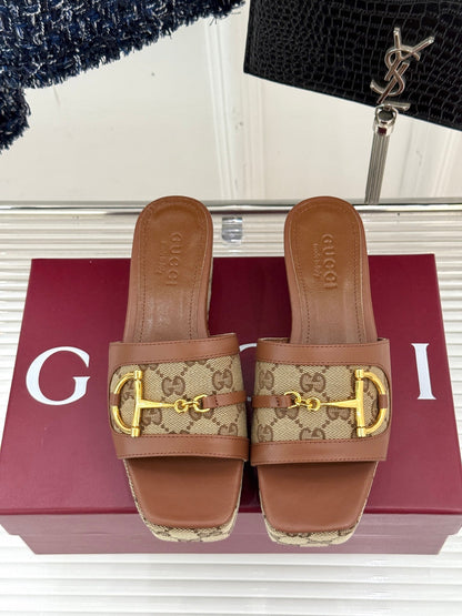 25 ladies metal buckle double material thick-soled slippers XC0425050603