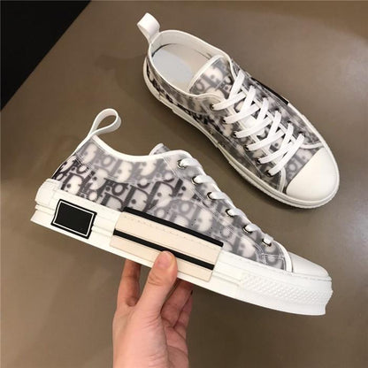 Fashionable Low-top Canvas Shoes For Men