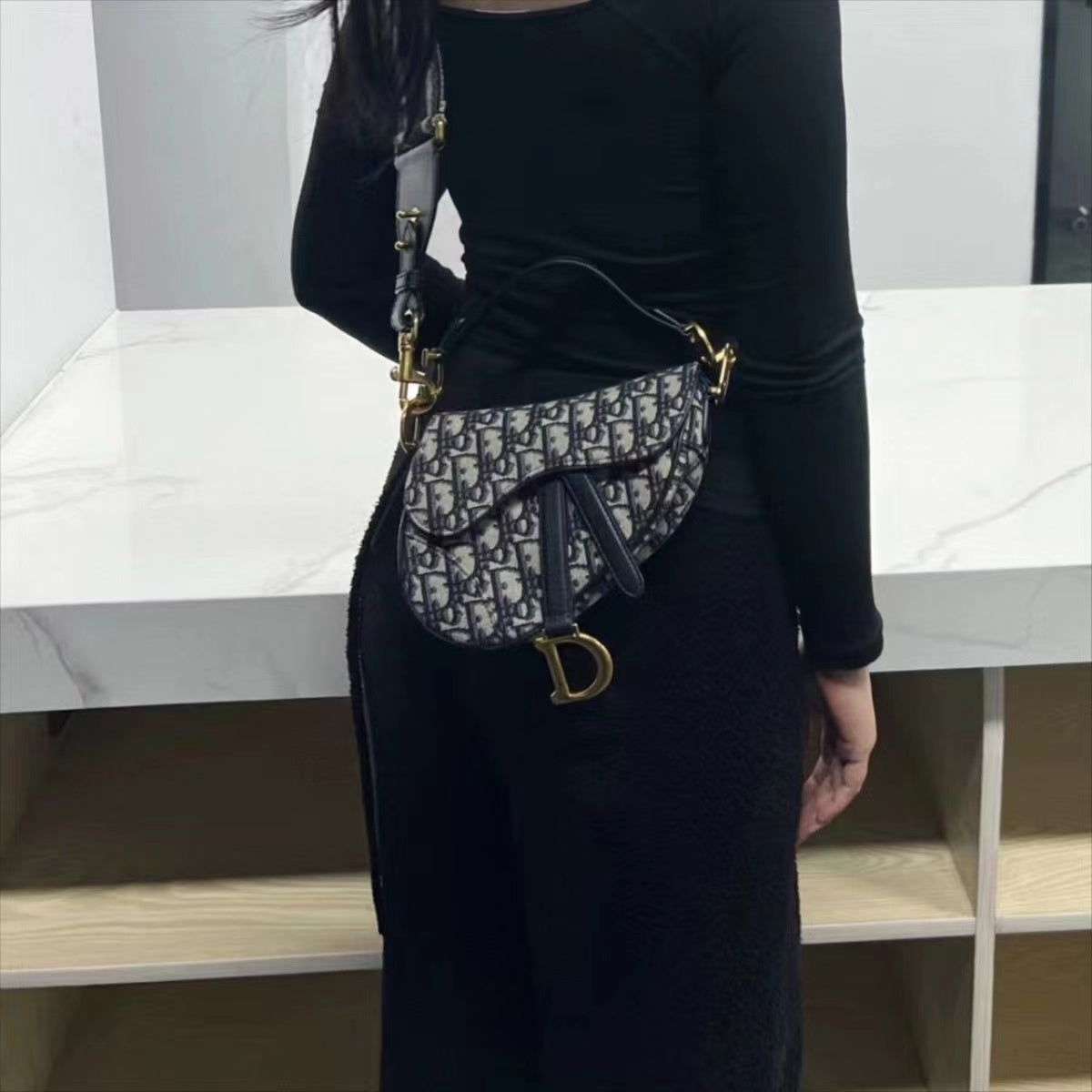 23 D Saddle bag embroidered crossbody shoulder bag women's bag classic presbyopic canvas clutch retro bag PD0423102502