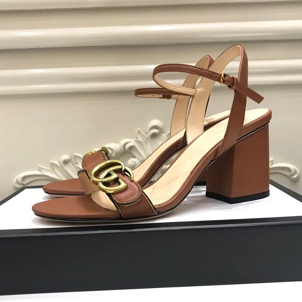 New Fashion Versatile Ladies Fashion Sandals(4 colors) XC0403245