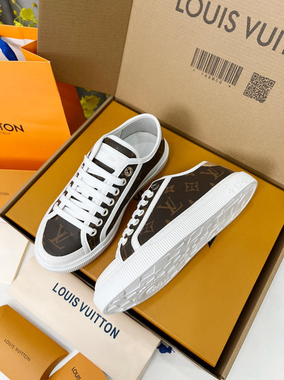 2025 Spring and Summer Multicolor V Print Ladies Casual Shoes XC042504016