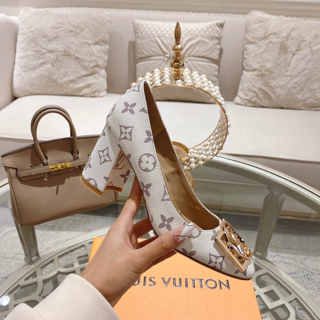 23 Ladies fashion luxury high heels XC052201