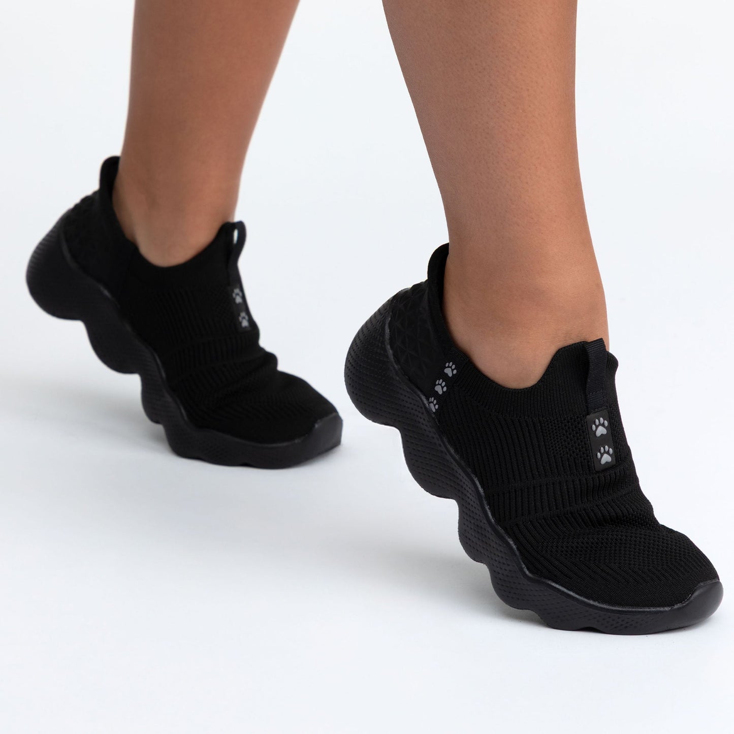Paw Ultra Comfort Slide-In Deep Traction Walking Shoes