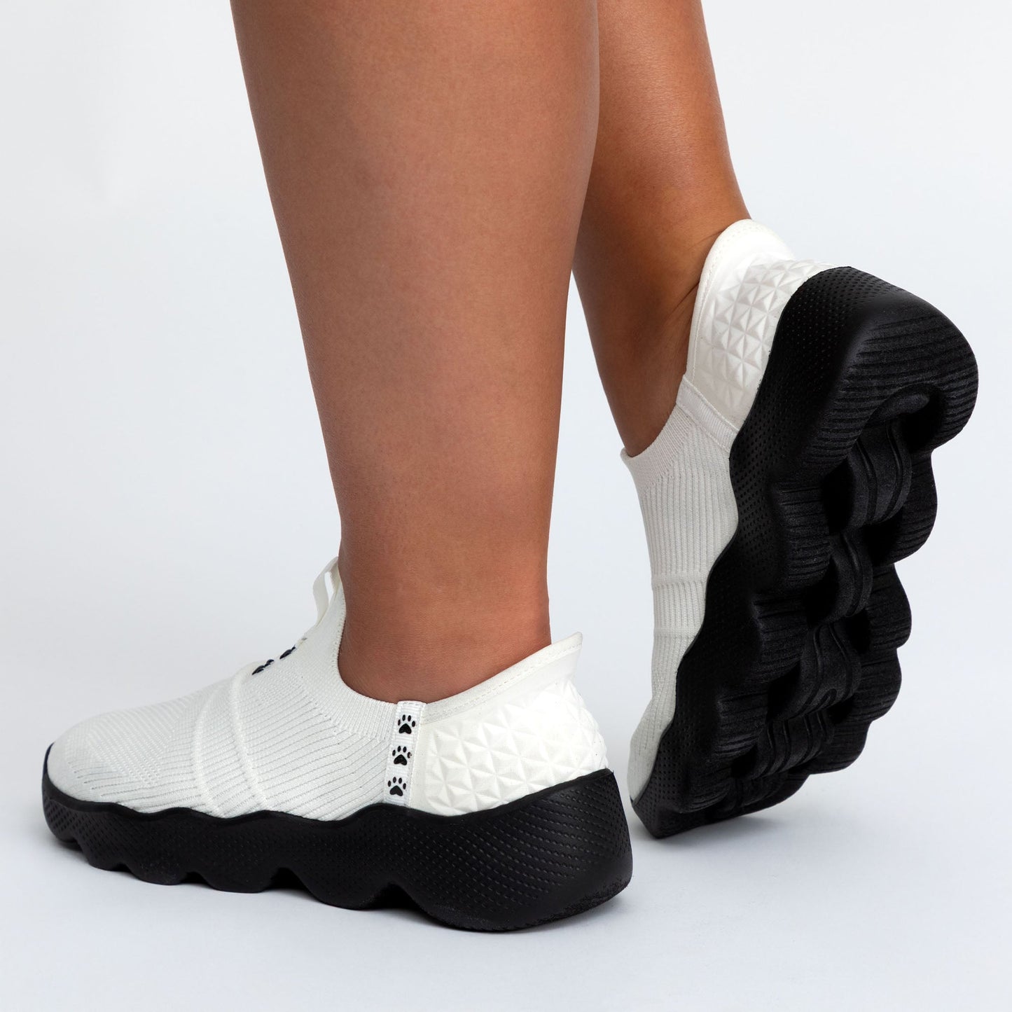 Paw Ultra Comfort Slide-In Deep Traction Walking Shoes