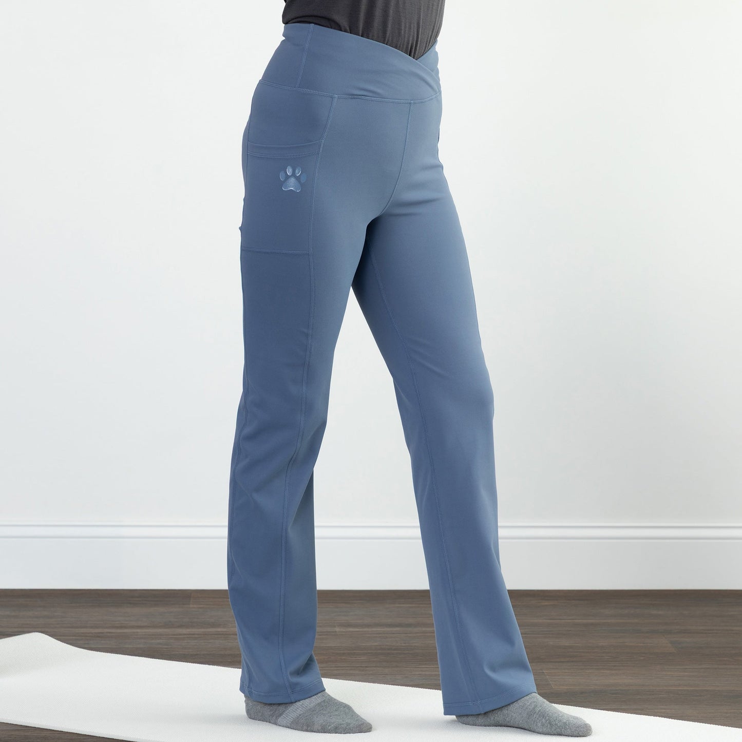 Paw Print Crossover Waist Yoga Pants with Pockets