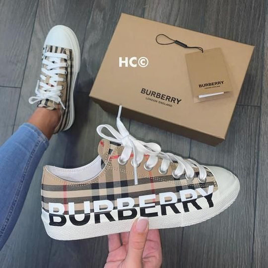 New versatile retro casual sneakers 1024042210