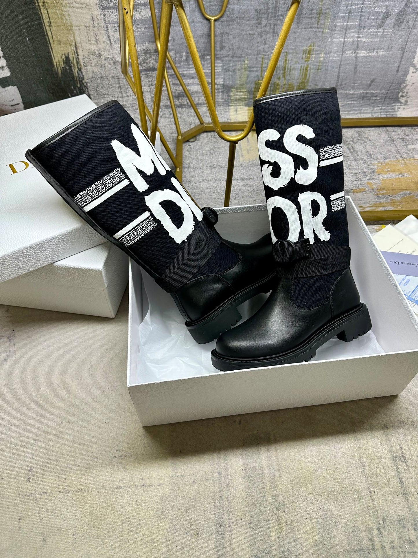 24 New Fall and Winter Fashion Women's Boots 0424090213