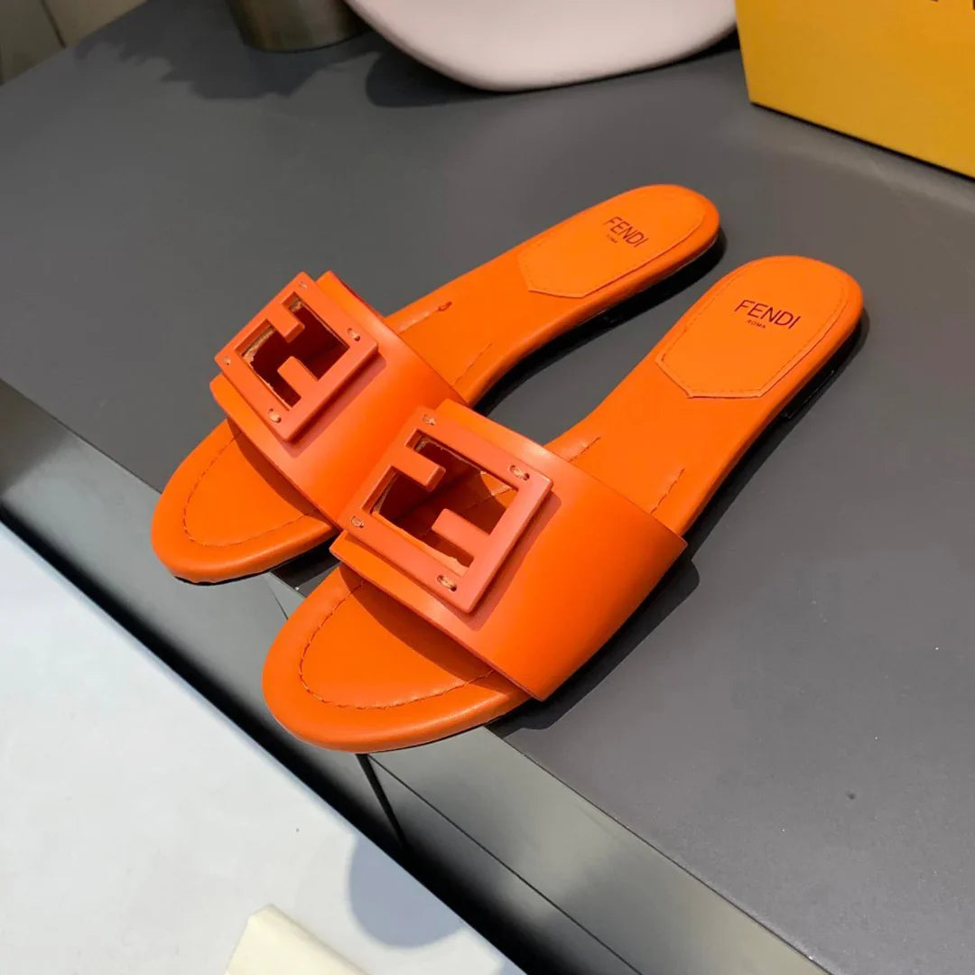 New fashion versatile slippers 1024040820