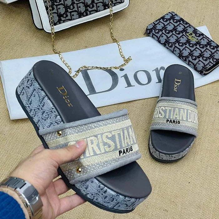 New fashion classic versatile Slippers 0424072209