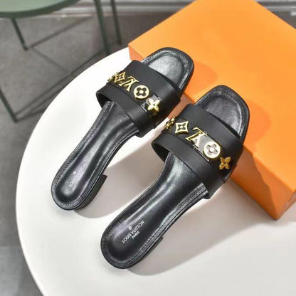 New V logo sandals XC16060502