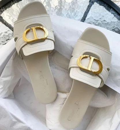 23 New Top Retro Beach Roman Style Street Ins Style Flat Heel Slippers