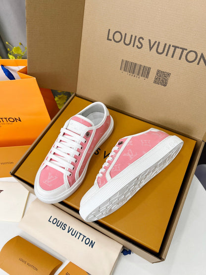 2025 Spring and Summer Multicolor V Print Ladies Casual Shoes XC042504016