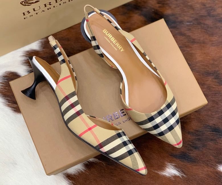 New Fashion Sandals 0425072524