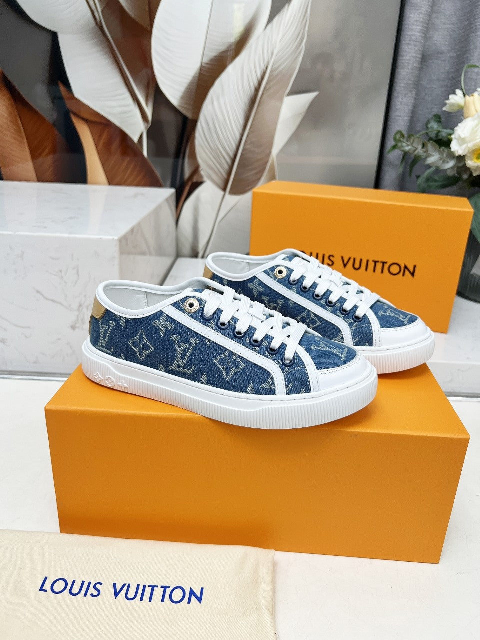 2025 Spring and Summer Multicolor V Print Ladies Casual Shoes XC042504016