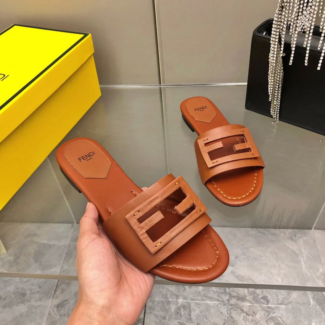 New fashion versatile slippers 1024040820