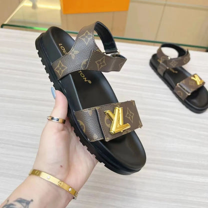 New V logo 5 colors printed sandals fashion casual beach sandals XC04051806
