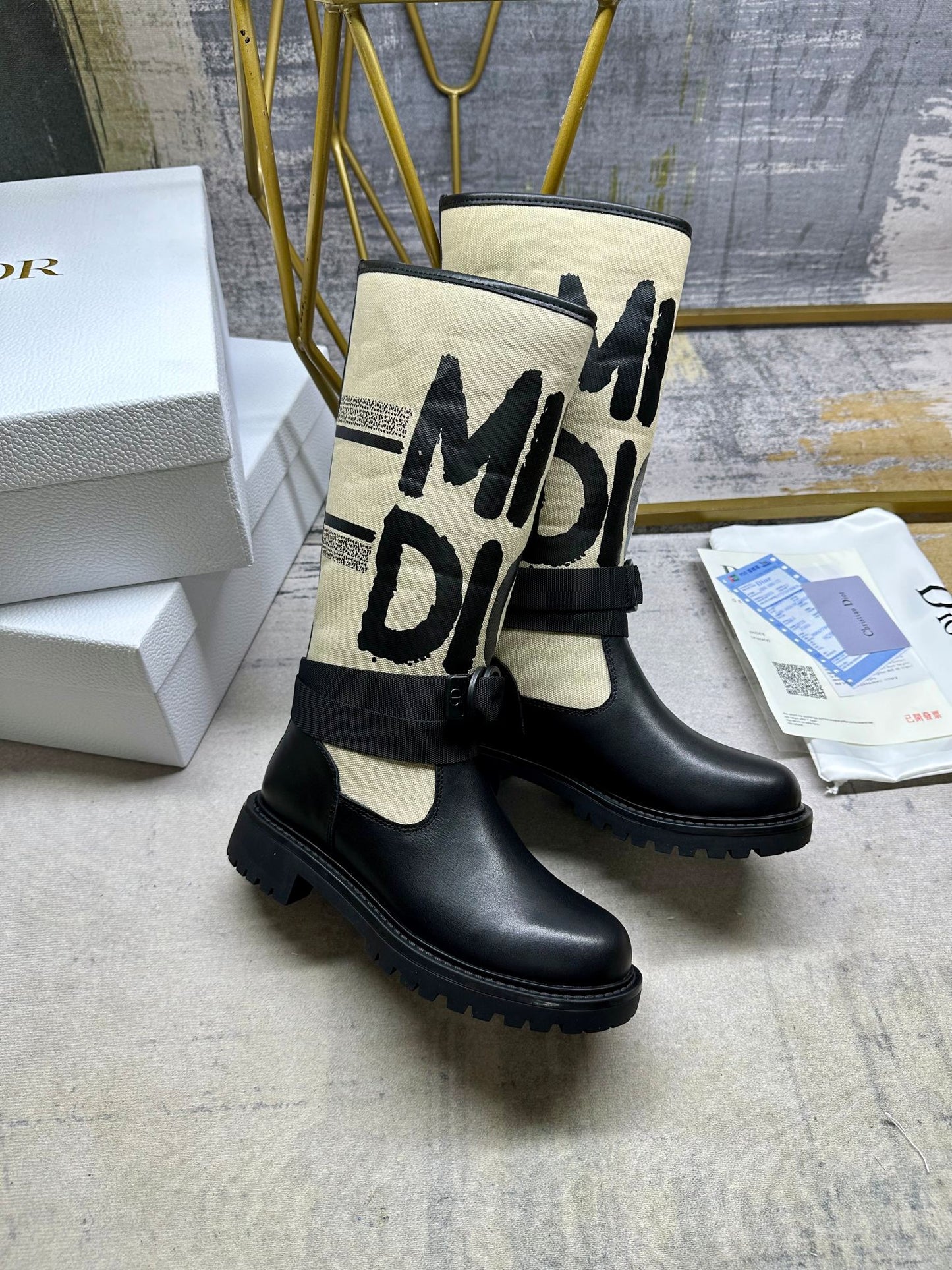 24 New Fall and Winter Fashion Women's Boots 0424090213