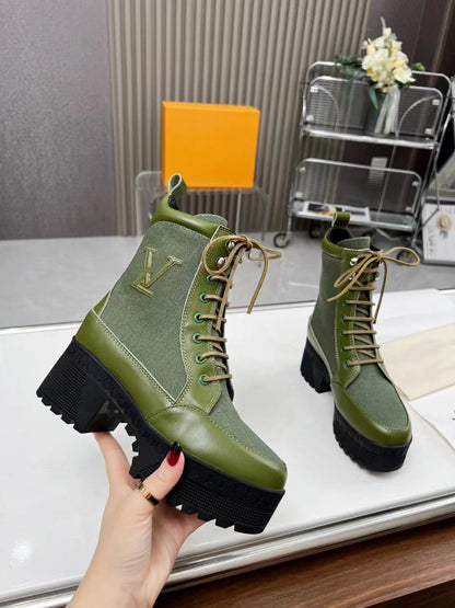 Fashion New Mid Length Thick Soled Martin Boots 1023120512