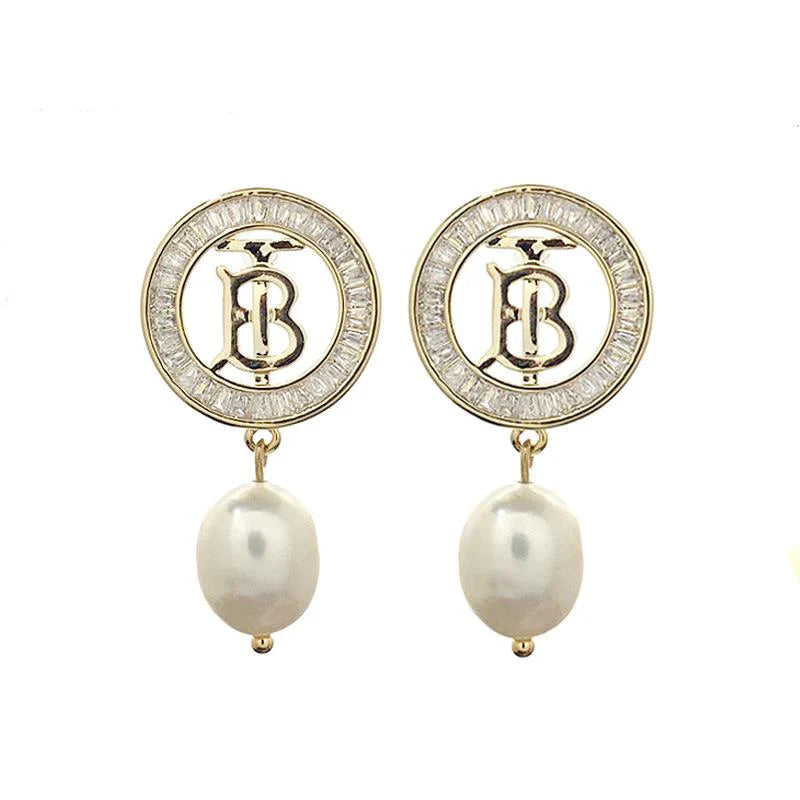 Elegant retro personalized fashionable earrings 1024010318