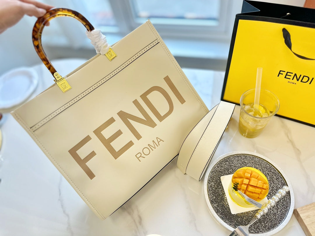 Peekaboo shopping bag XC0123071823