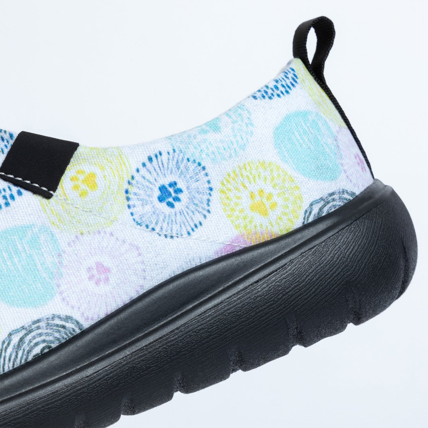 Lightweight Comfort Paw Print Slip-On Canvas Shoes
