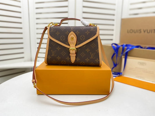 Retro Trend Bel  Bag