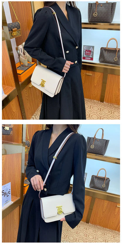 Fashion New Women's Bag, Simple And Solid Color Tofu Bag 1024010302