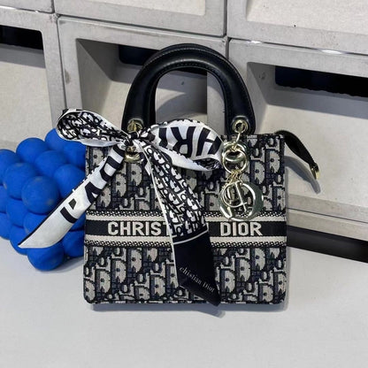 Fashion retro handbag PD10061422