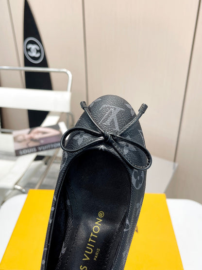 Classic logo bow embossed shallow flat shoes XC0424052815