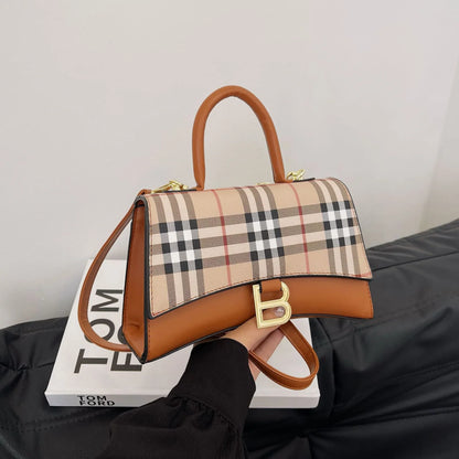 Retro Small Square Bag New High-end Sense Shoulder Bag 1024041615