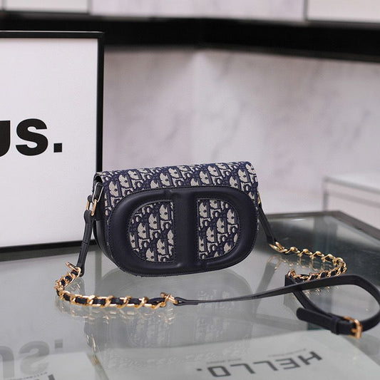 New trendy and fashionable women's bags PD1023080732