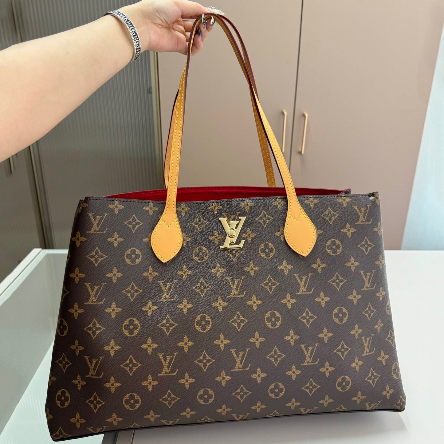VL New Fashion Tote Bag 0424121014