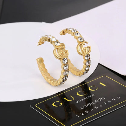 Luxurious and versatile earrings 1024071926