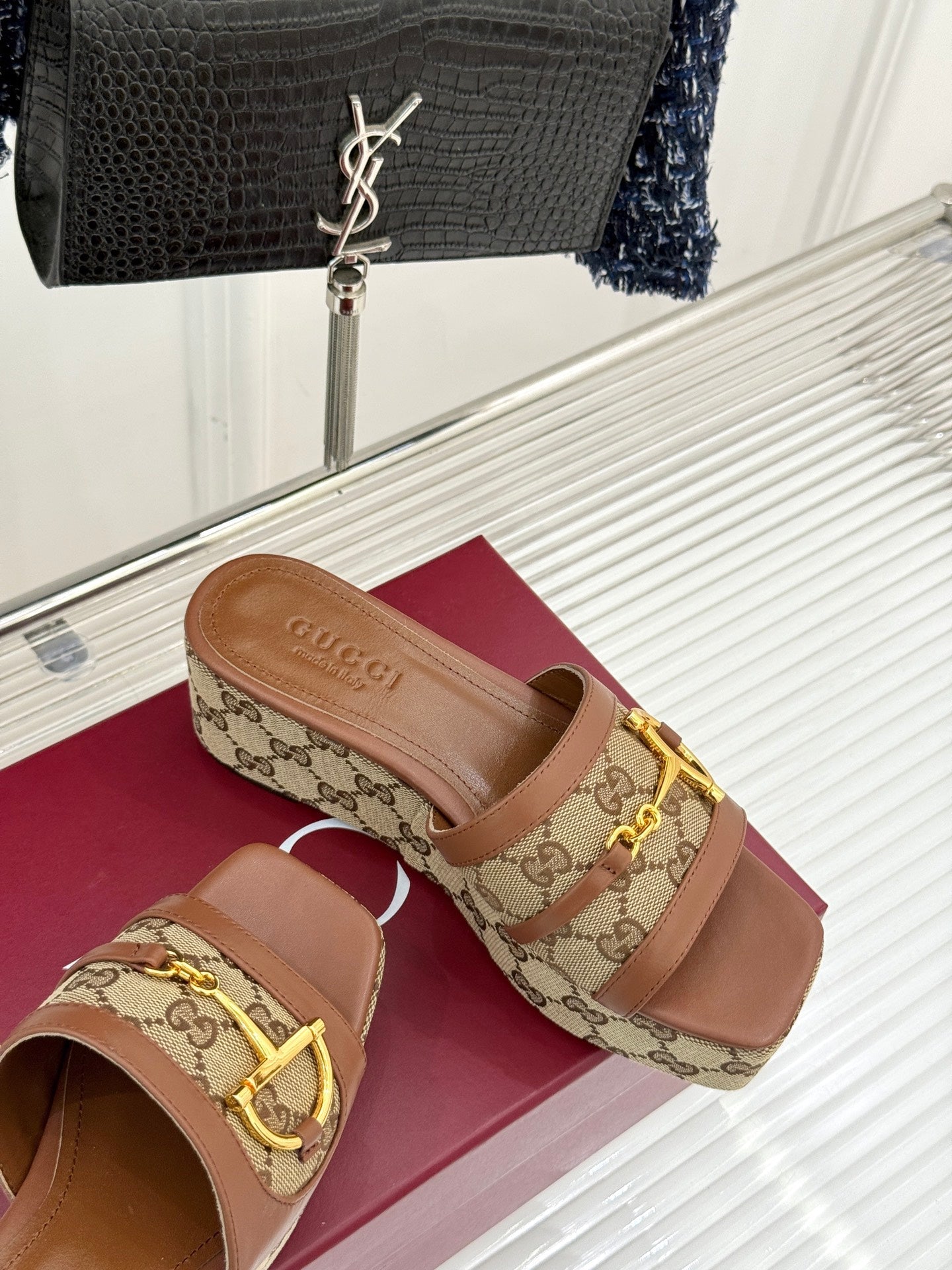 25 ladies metal buckle double material thick-soled slippers XC0425050603