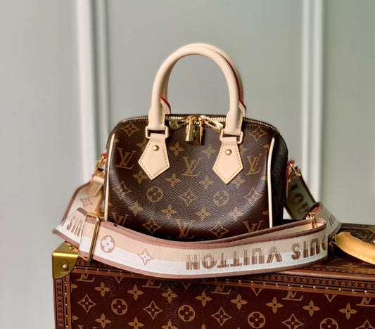 Speedy Bandouliere 20 Monogram Beige Strap 0423112121