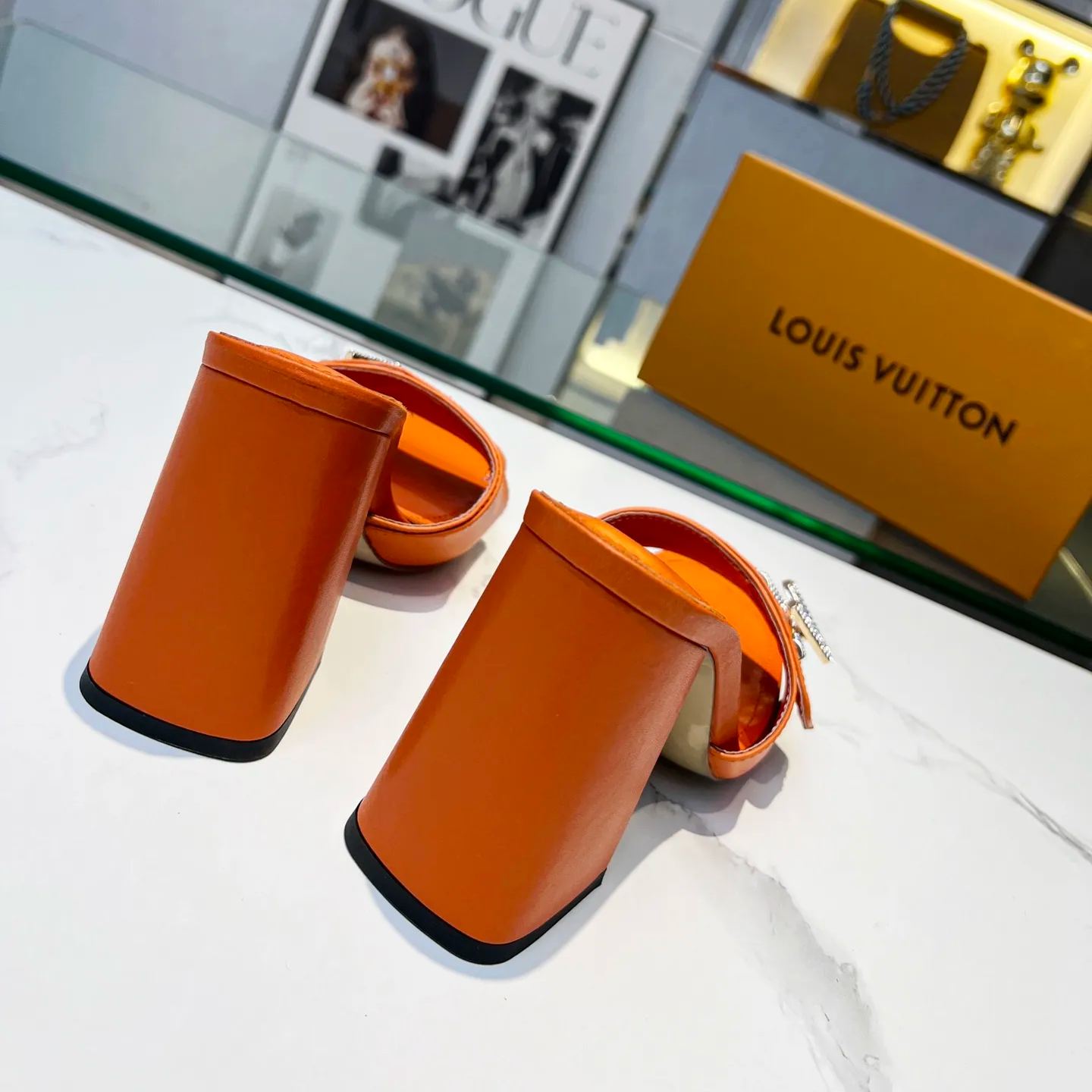 2023 spring and summer new heavy recommended all-match retro European high-heeled sandals slippers XC04062002